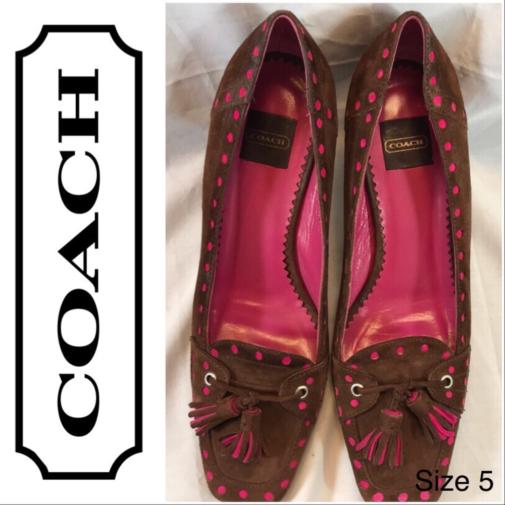 🍂Coach Brown Suede loafer with kitten heel